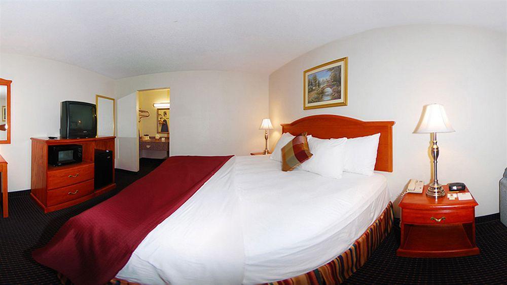 Best Western Palestine Inn Dış mekan fotoğraf